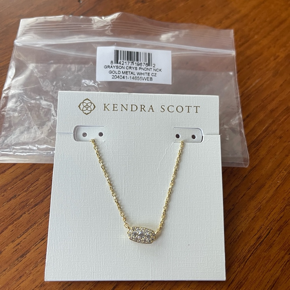 NWT Kendra Scott new Grayson Gold Pendant Necklace in White Crystal